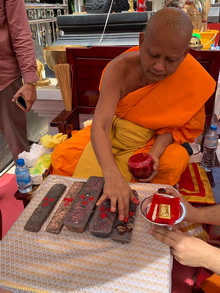�Ҿ����....